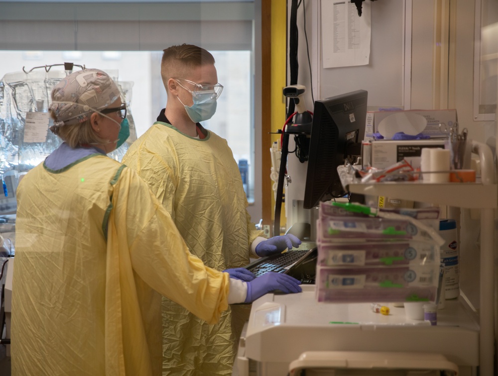 U.S. Navy medical response team learns the ropes at Indiana hospital