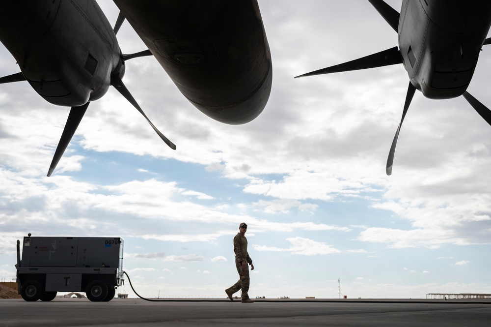 26th ERQS flies through CENTCOM
