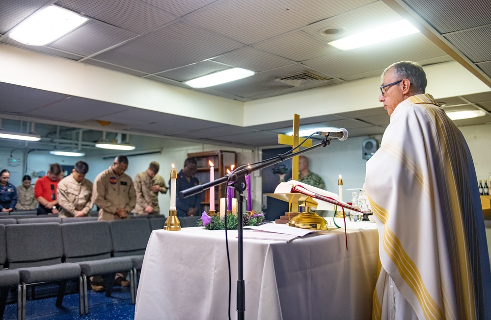 Camp Lemonnier Delivers Holiday Spirit to USS Essex