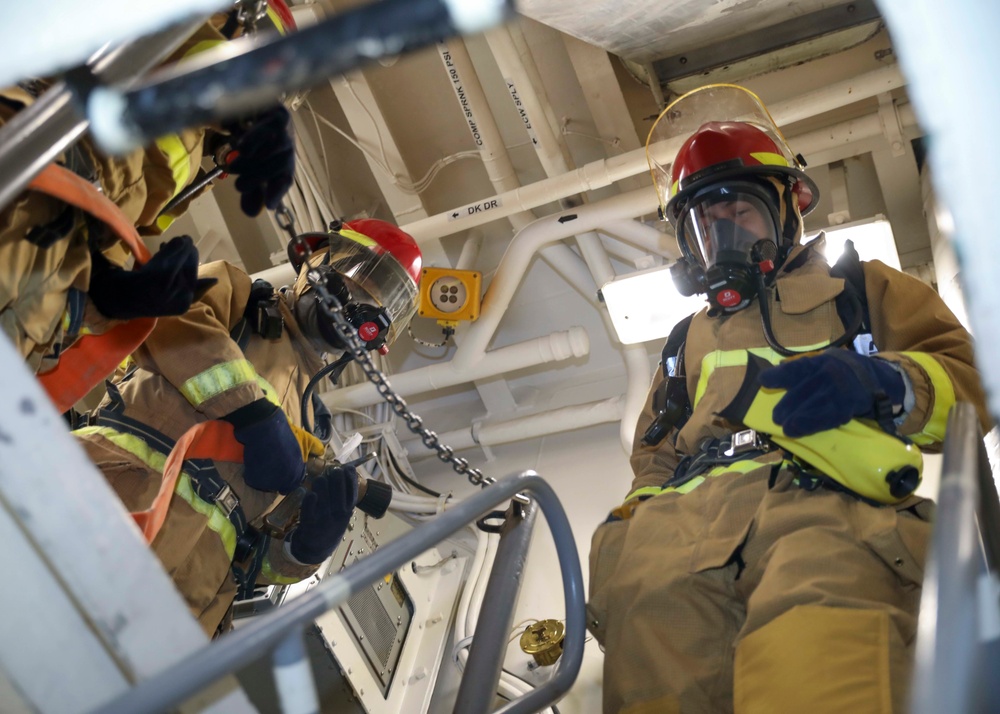 Damage Control Drill on Benfold