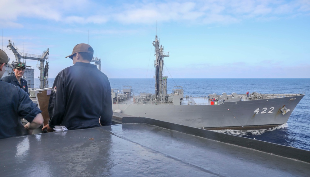 USS Benfold Conducts Replenishment-At-Sea with JS Towada