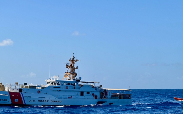 USCGC Emlen Tunnell conducts training off Puerto Rico