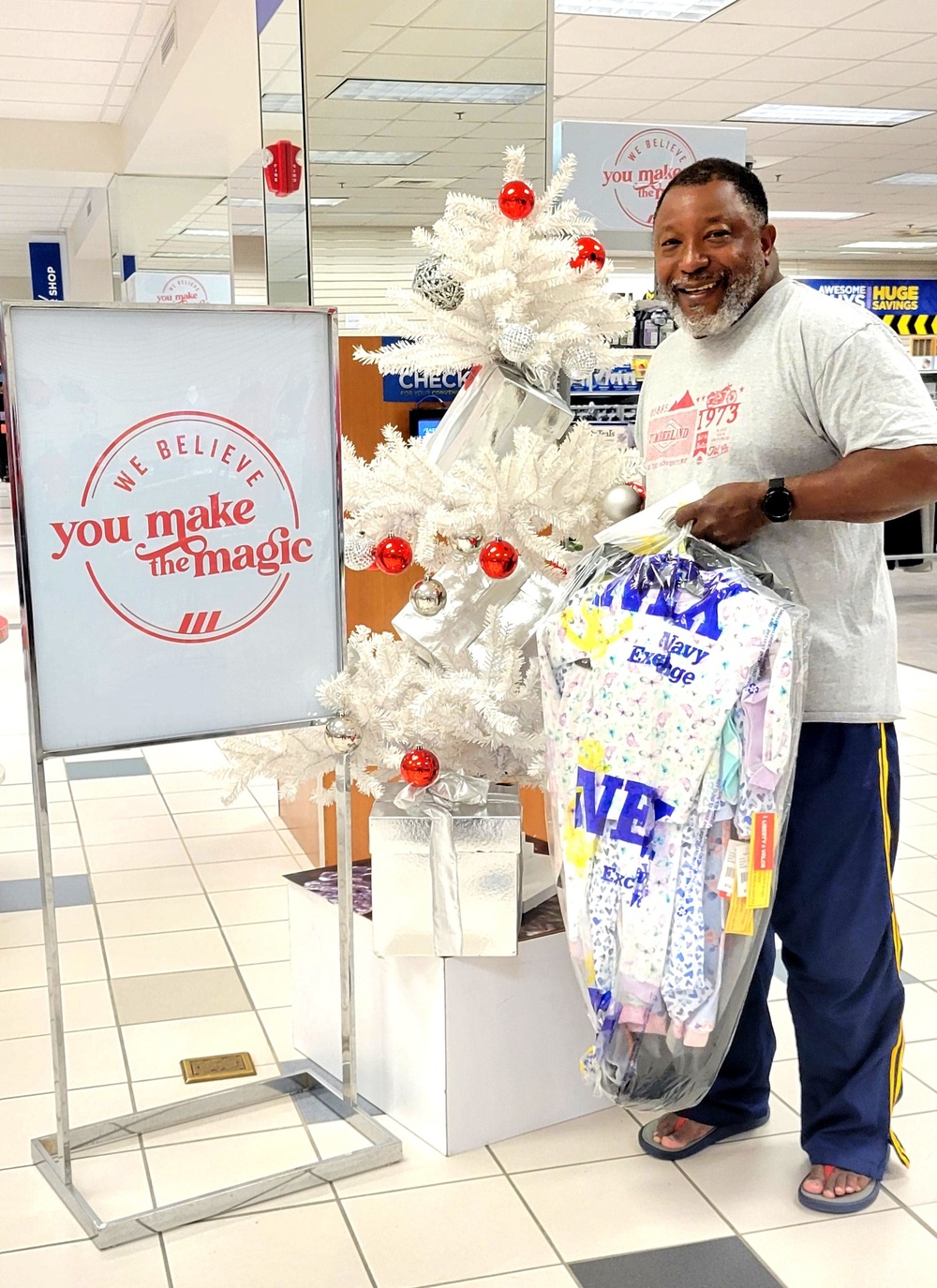 NEX surprises and delights customers this holiday season