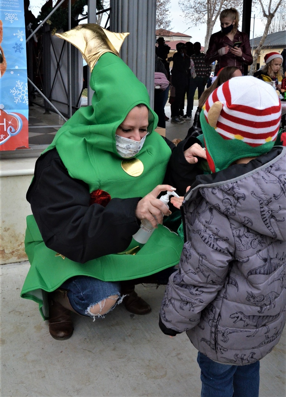 USO Vicenza Santa’s Holiday Celebration