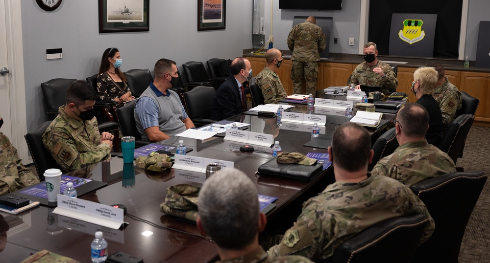 DLA commander visits Striker Nation