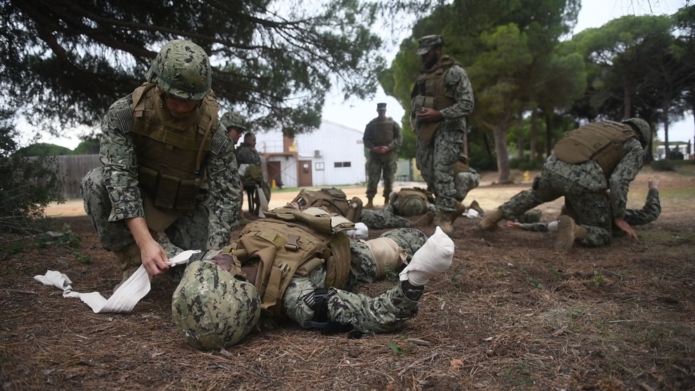 NMCB 1 Combat Life Saver Course