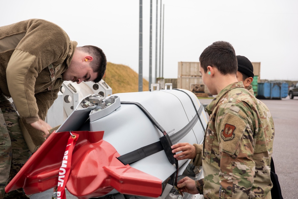 52nd MXS conducts munitions inspections