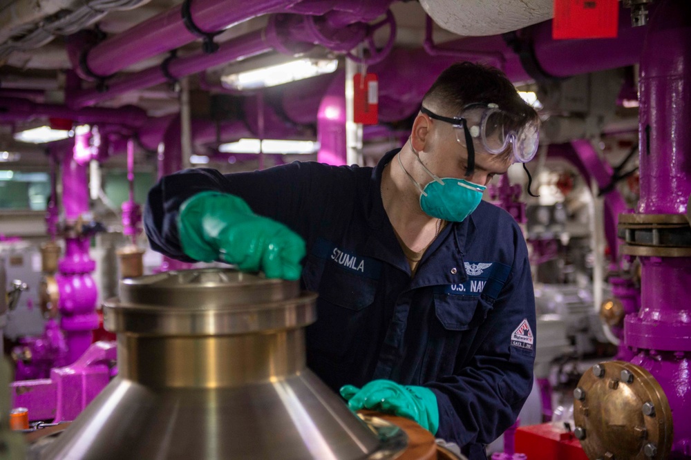 Ike Conducts Maintenance in Naval Station Norfolk
