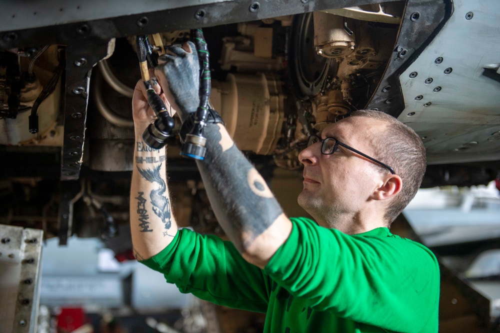 Eisenhower Supports Naval Operations in 5th Fleet Area of Operations