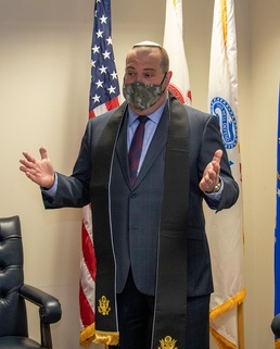 Northbrook Illinois Rabbi Sworn in as Chaplain in Illinois Army National Guard