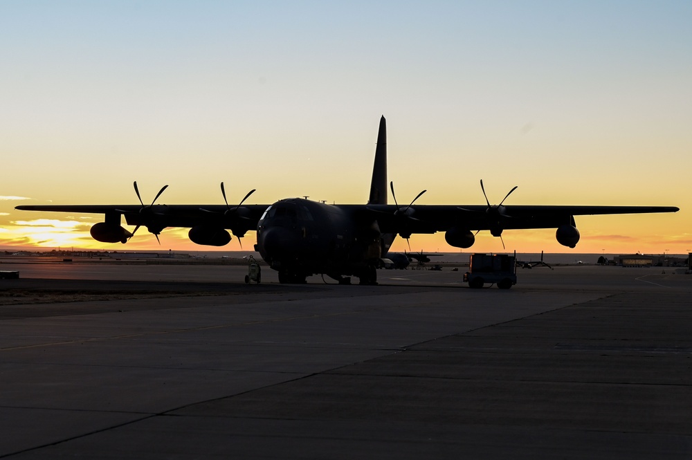 AirPower: 415th SOS trains C-130 loadmasters for success