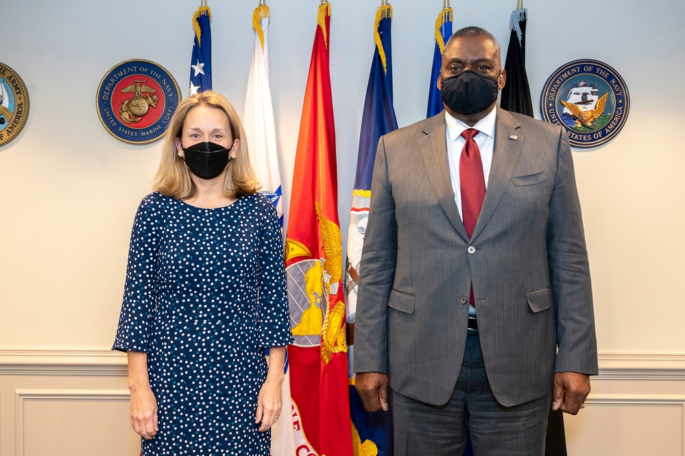 Secretary Austin Meets with Ambassador Smith
