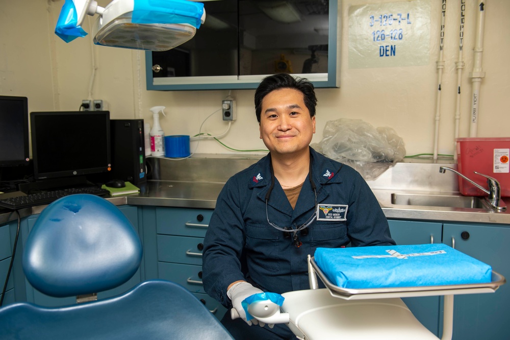 USS Carl Vinson (CVN 70) Sailor of the Day