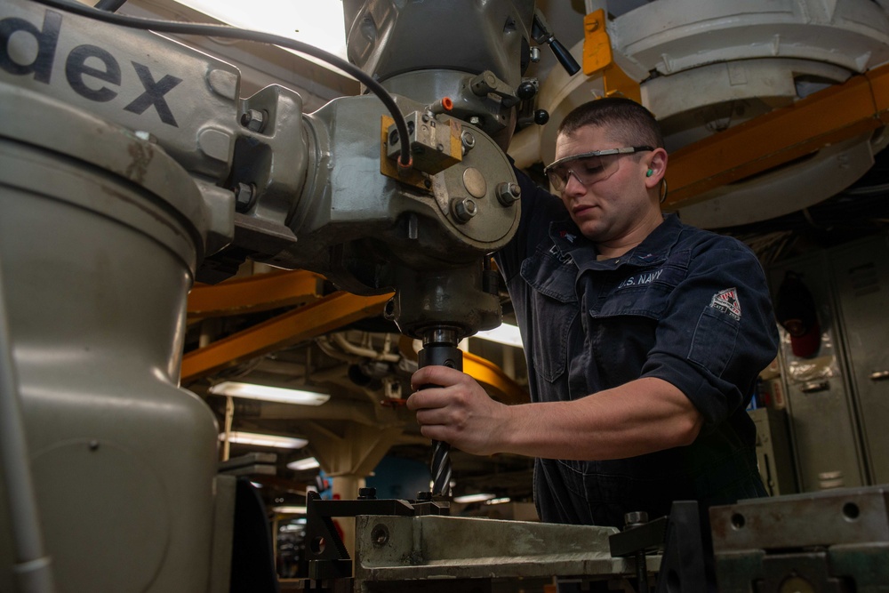 USS Ronald Reagan (CVN 76) Weld Shop