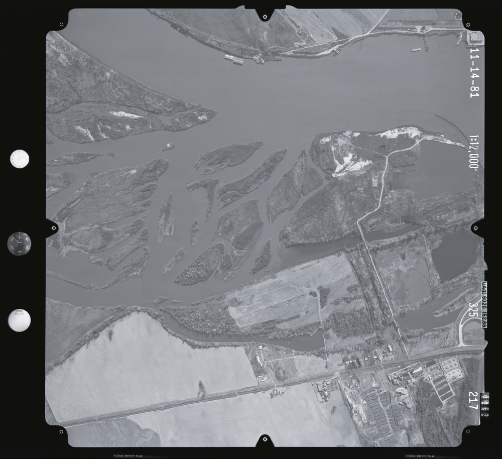 081071.216 - Ark. River.325.1