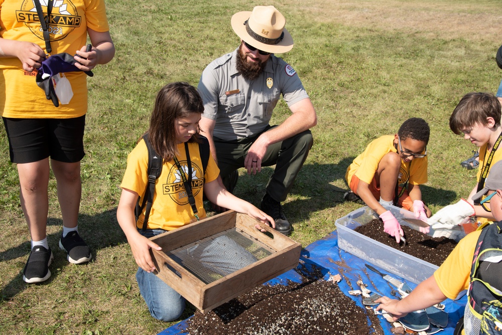 Army engineers host 125 students for STEM camp in Alaska