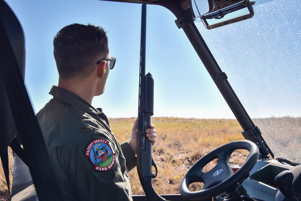 Eyes on the skies result in recognition for controller, flight safety