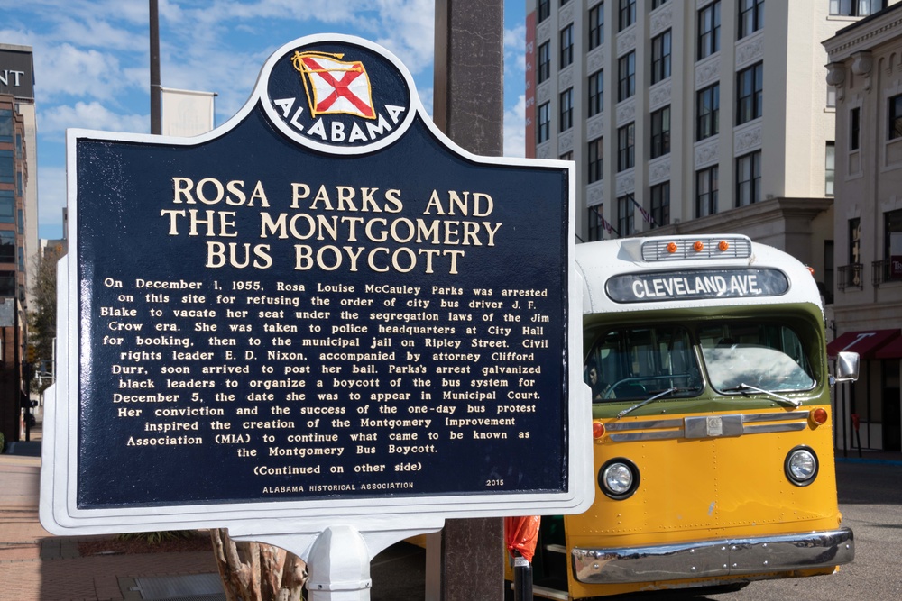 AETC Commander Unveils Rosa Parks Sculpture