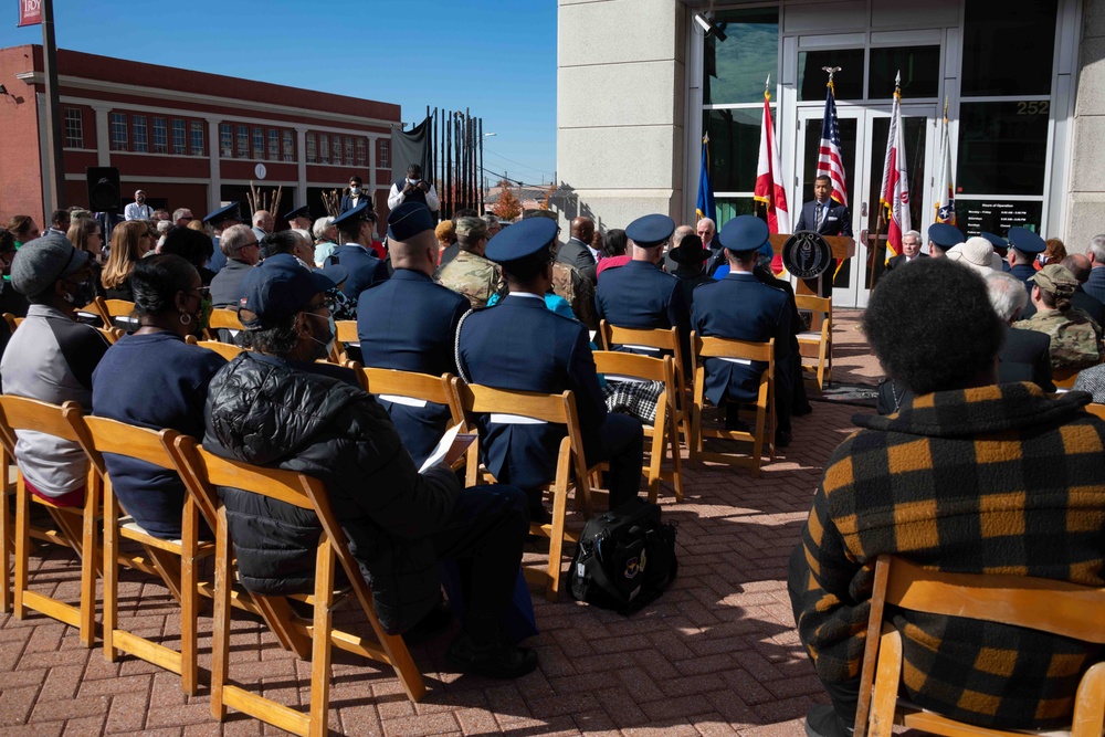 AETC Commander Unveils Rosa Parks Sculpture