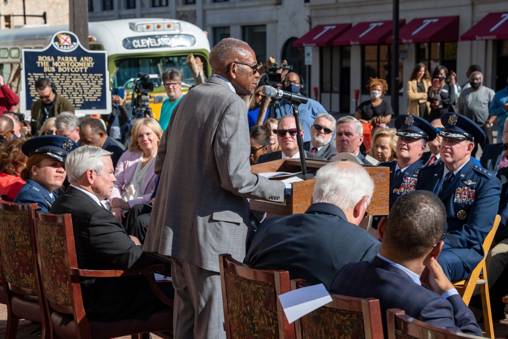 AETC Commander Unveils Rosa Parks Sculpture