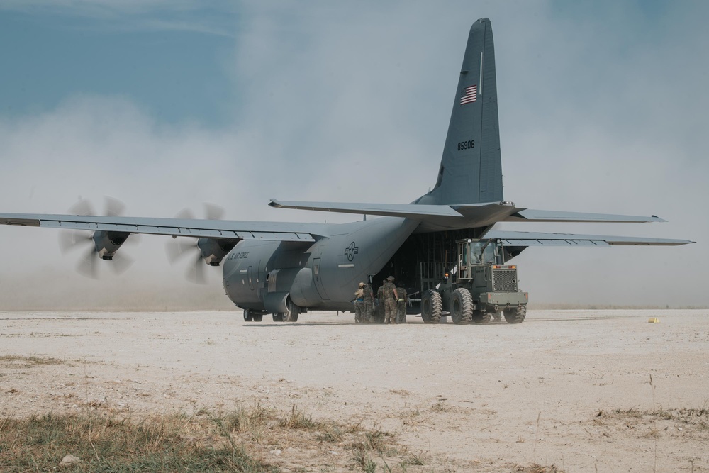 Multiple Kentucky Air Guard units participate in Sentry Storm