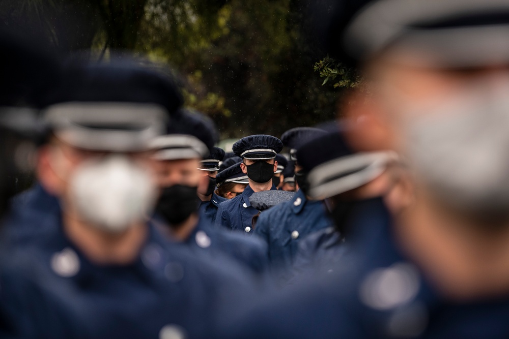 USAF Total Force Band Performs at the Rose Parade Bandfest in Pasadena