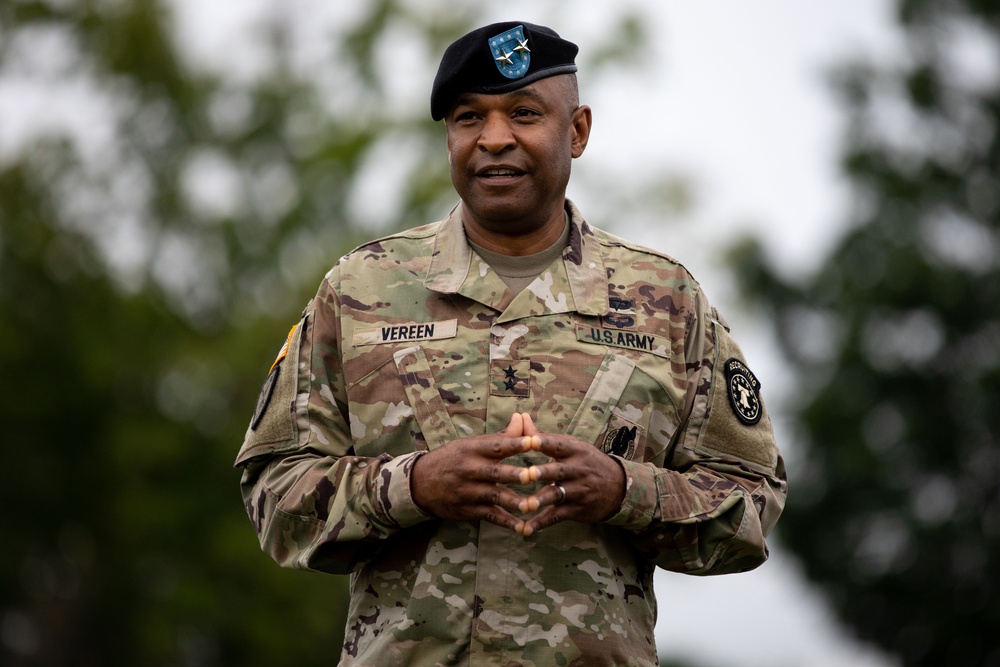 U.S. Army Marketing and Engagement Brigade Change of Command