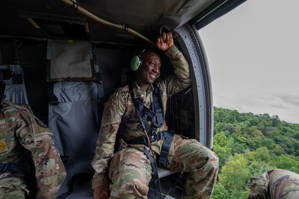 DVIDS Images USAREC morale flight [Image 1 of 4]