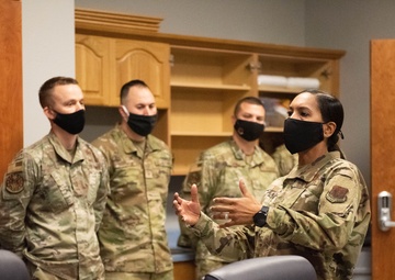 Fifteenth Air Force Command Team visit Team 432