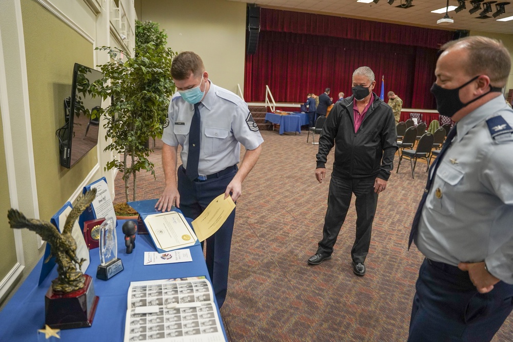 688th Cyberspace Wingman retires, shares unique legacy of service