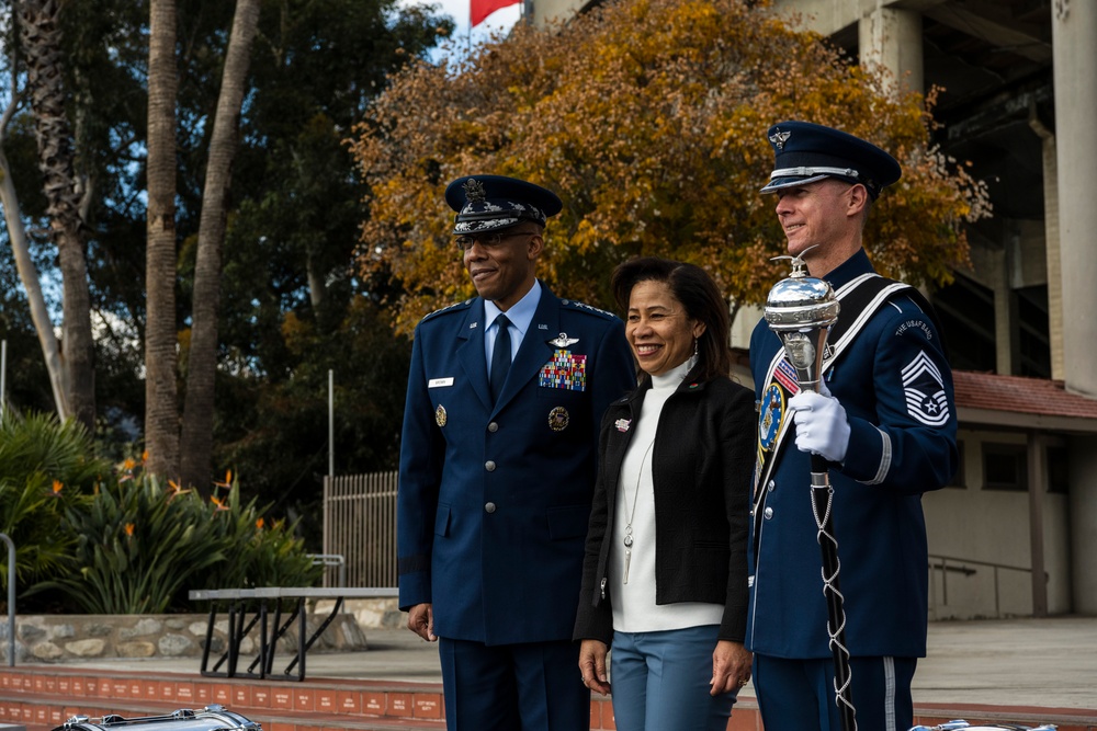 USAF Total Force Band takes photos with CSAF Gen. Brown prior to Tournament of Roses Parade