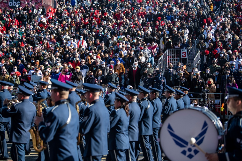 USAF Total Force Band plays in Tournament of Roses Parade