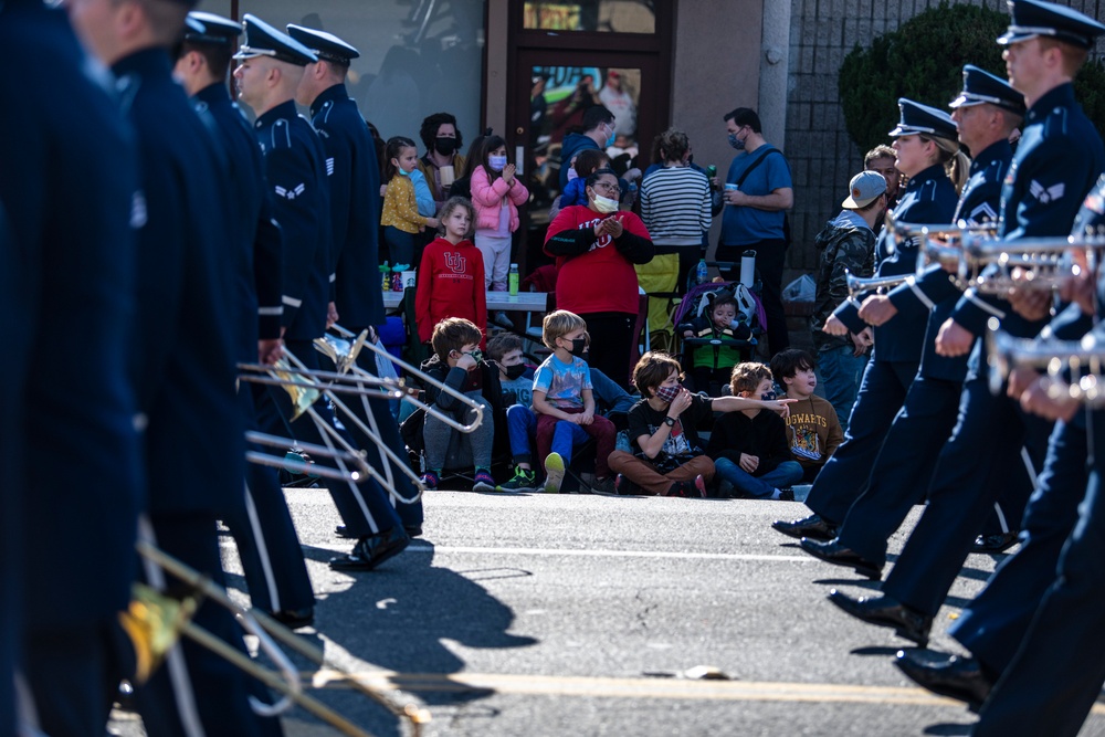 USAF Total Force Band plays in Tournament of Roses Parade