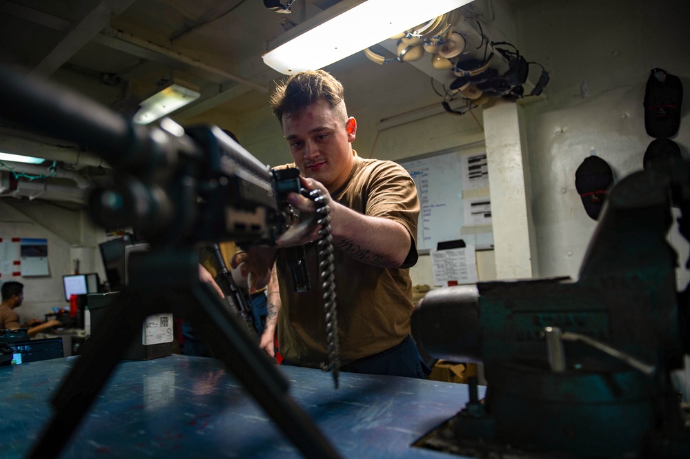 USS Carl Vinson (CVN 70) Sailors Conduct Maintenance in the Philippine Sea