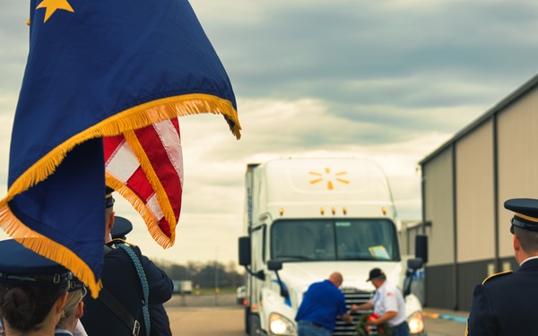 Indiana National Guardsmen support Wreaths Across America event in Seymour