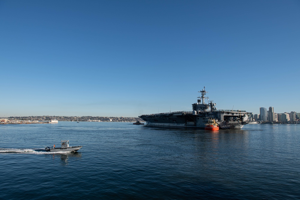 USS Abraham Lincoln Departs for Deployment