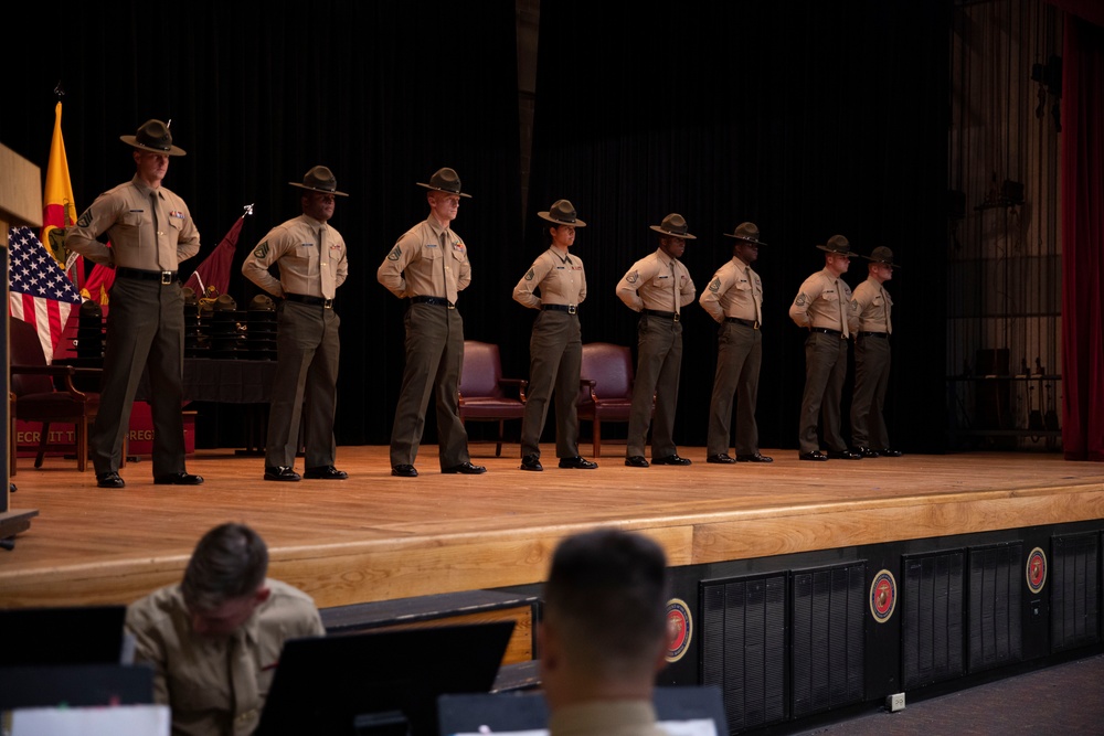 Drill Instructor Class 1-22 Graduation