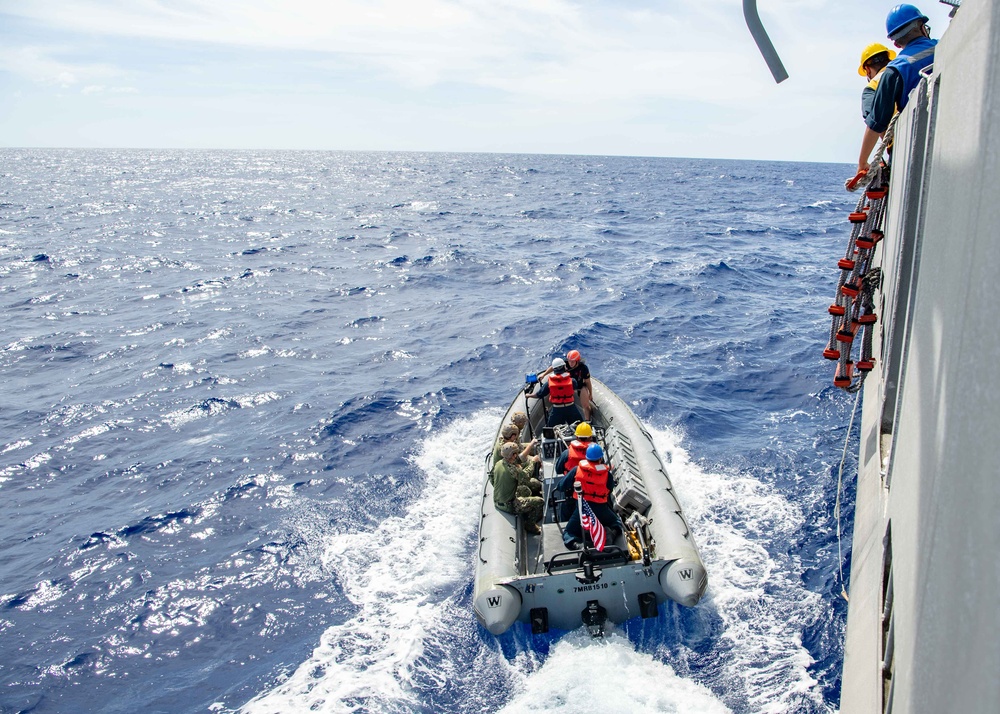 USS Charleston Sailors Participate in Small Boat Operations