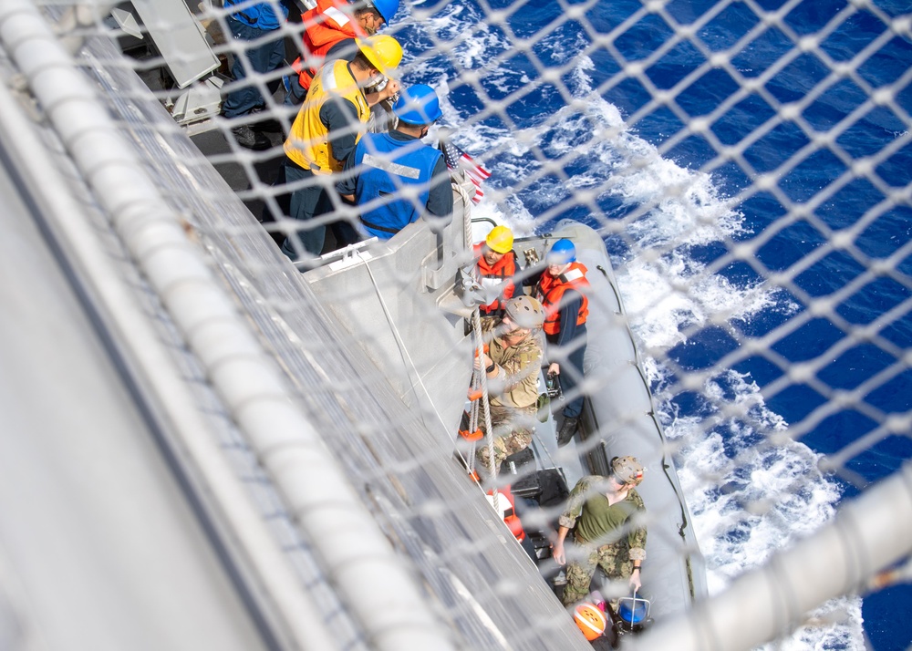 USS Charleston Sailors Participate in Small Boat Operations