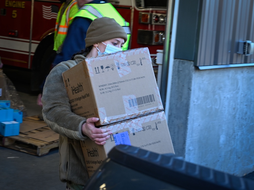 Connecticut Air National Guard Distributes COVID-19 Rapid Tests