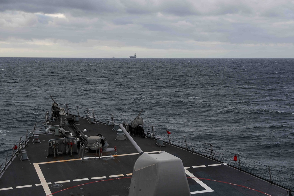 USS Ross participates in Harry S. Truman CSG exercises