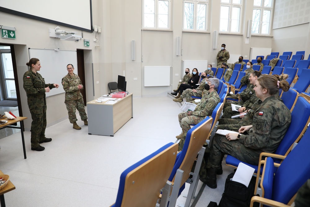 Women of the U.S. and Polish Armed Forces come together for a Women's Cultural Exchange