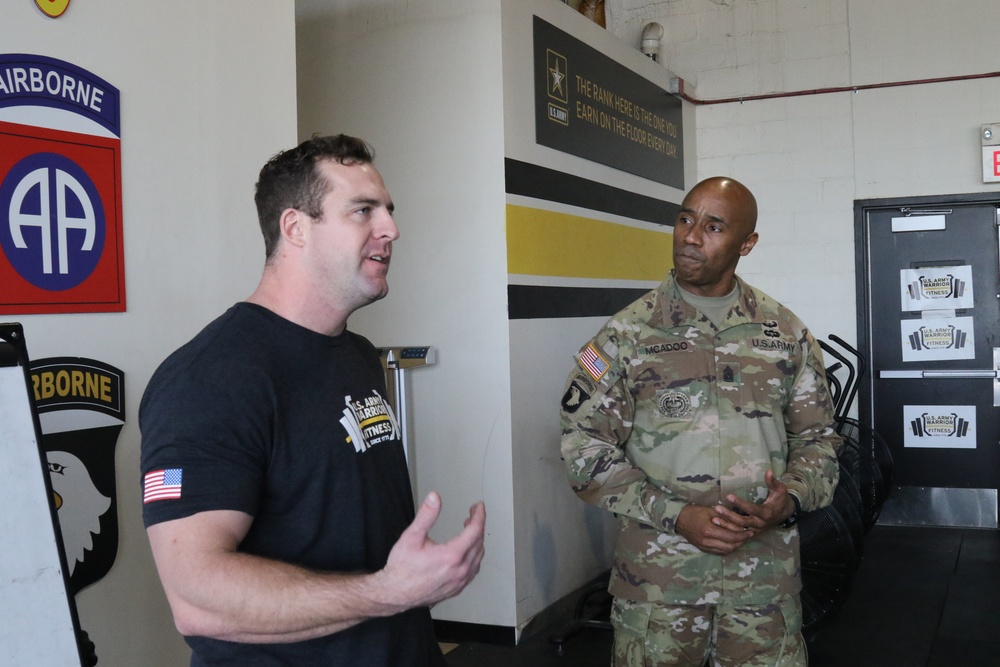 Human Resource Command Sergeant Major visits with Marketing and Engagement Brigade; Gets first-hand view of unique assets