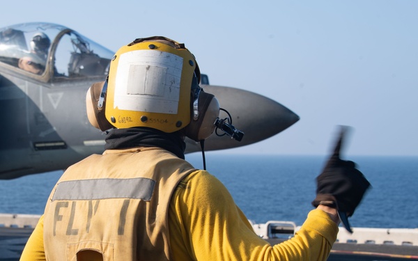 USS Essex Underway Operations