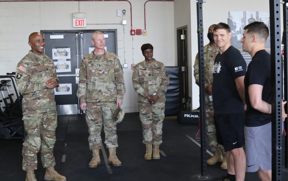 Human Resource Command Sergeant Major visits with Marketing and Engagement Brigade; Gets first-hand view of unique assets