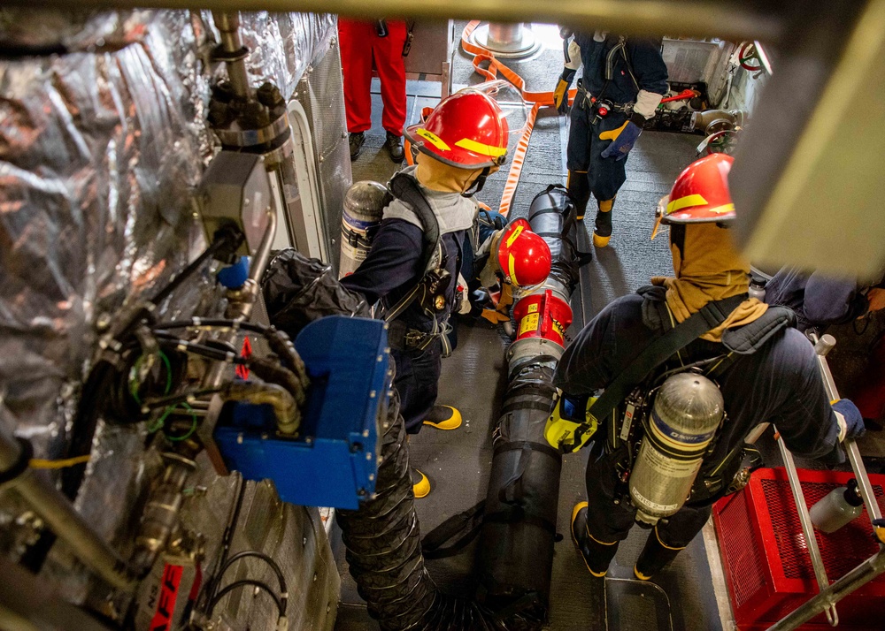 USS Charleston Sailors Participate in Simulated Firefighting Exercise