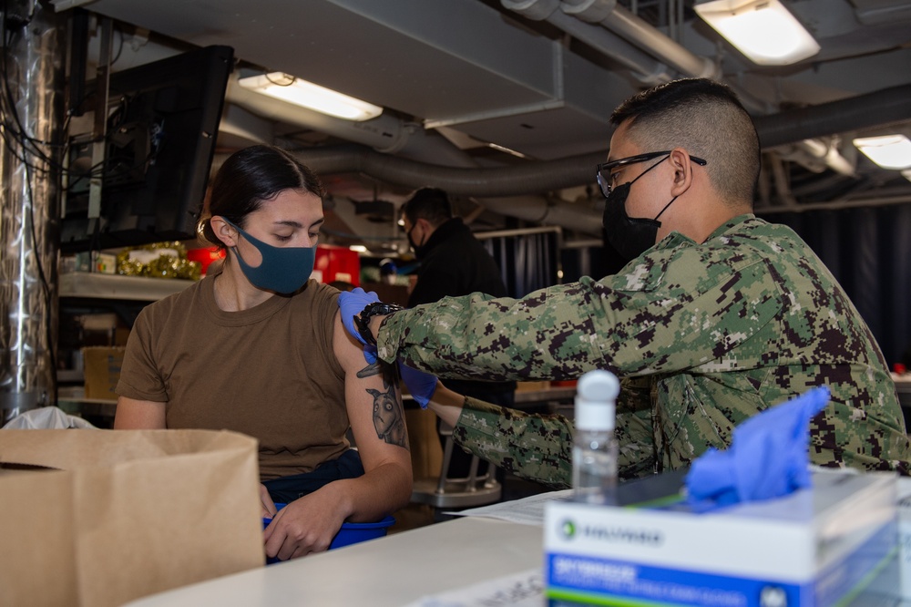 USS Ronald Reagan (CVN 76) Sailors get COVID-19 Vaccine Booster