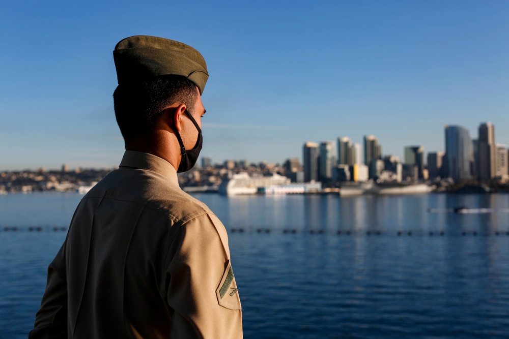 Abraham Lincoln Strike Group departs on scheduled deployment