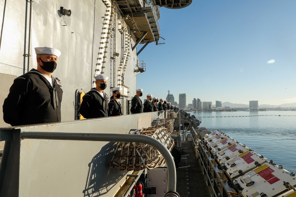 Abraham Lincoln Strike Group departs on scheduled deployment