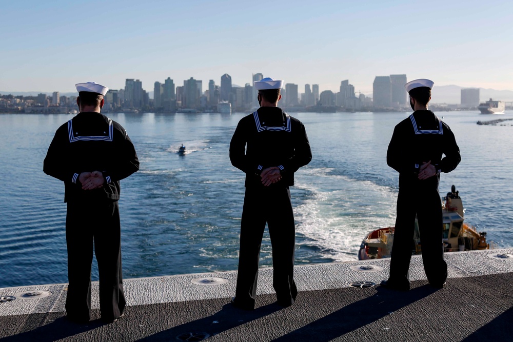 Abraham Lincoln Strike Group departs on scheduled deployment